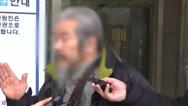 검찰, 하교시간 무단 외출 조두순에 징역 2년·치료감호 구형