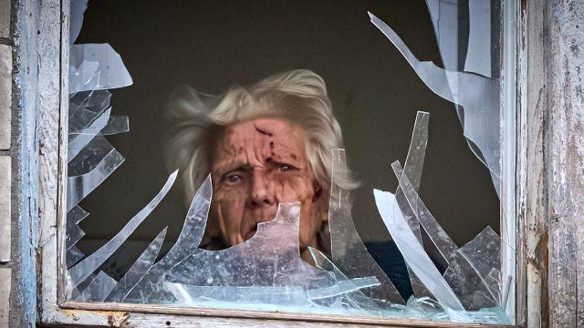 성탄절 앞 러 공습으로 우크라서 4살 어린이 숨져…한파 속 전역 정전