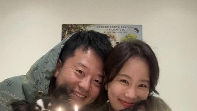 김준호♥김지민, 그룹홈 아이들 위한 따뜻한 선물…가구 지원