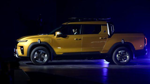 BYD LFP 배터리 쓰는 KGM… 국내 배터리 3사 중 '이곳'과 MOU 체결