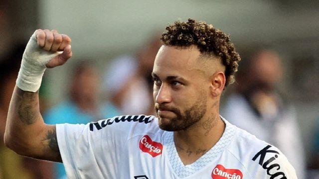 네이마르, 무릎 수술 성공적...