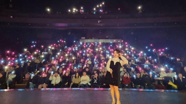 서영은 “관객 덕분에 혼자가 아니었다”…크리스마스 콘서트 성료