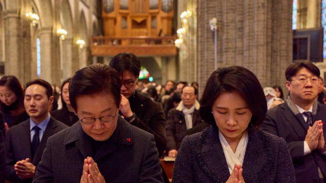 李 ‘계양 출마설’ 김남준과 성탄예배…국힘 “명백한 선거개입”