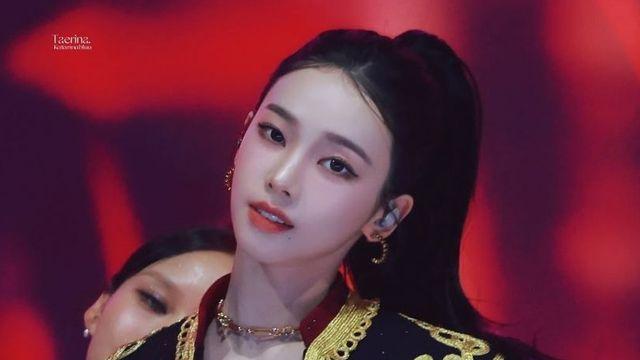 에스파 카리나 앞머리 vs 깐머리