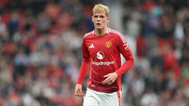 임대 떠났던 '04년생 맨유 기대주', 잦은 부상 끝 결국 복귀... '3선 부족' 맨유 희망 될까