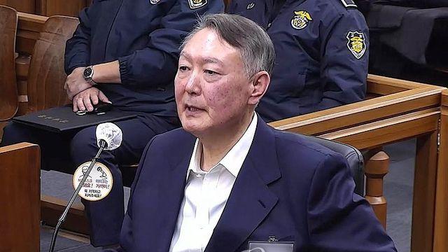 尹내란재판 1월16일 첫선고…특검, 체포방해 등 징역 10년 구형(종합2보)