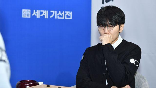 신진서·박정환, 나란히 중국 '난적' 격파…세계기선전 8강행(종합)