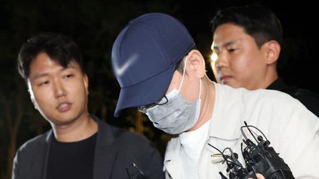 특검, '삼부토건 주가조작 키맨 도피 조력' 상장사 회장 구속기소