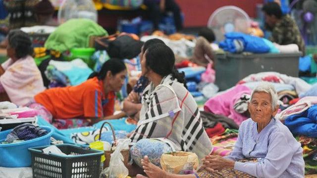 태국·캄보디아 국경 충돌 여파…앙코르와트 관광객 급감에 현지 생계 타격