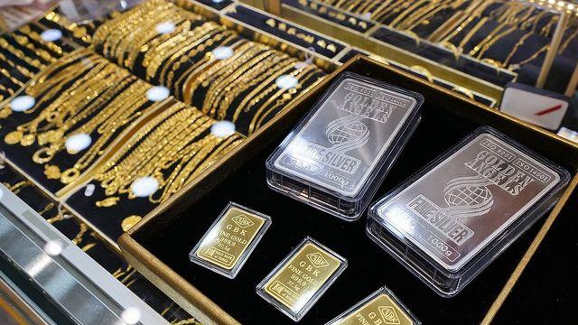 개인투자자, 올해 금·은·달러 쓸어담았다…최대 기록 속출