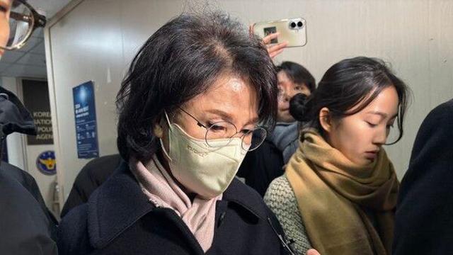 통일교 정원주 12시간 피의자 조사…'해저터널' 관련 전 간부 소환(종합2보)