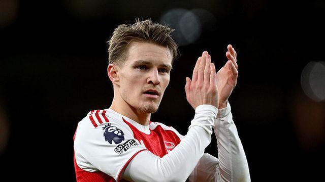 이제야 아스널 ‘캡틴’답네…외데고르, 환상적 중거리포로 시즌 첫 골 신고→리그 3연승 견인