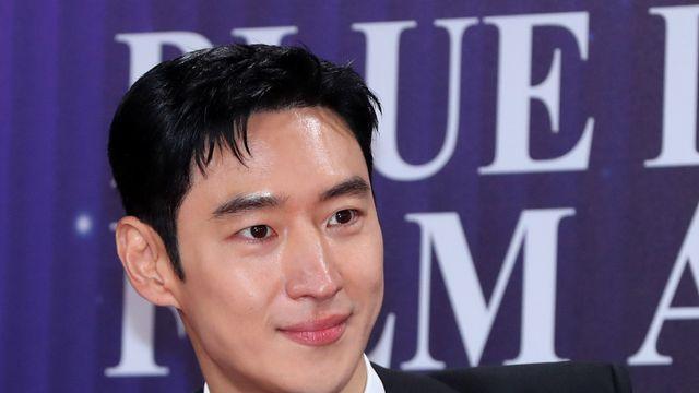 이제훈, ‘모범택시’로 두번째 대상 들어올릴까?