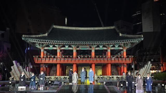 33次钟声敲响新年 首尔31日晚举行普信阁敲钟仪式