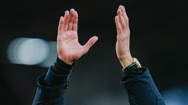 “감독은 마법사가 아냐” 과르디올라 작심 발언