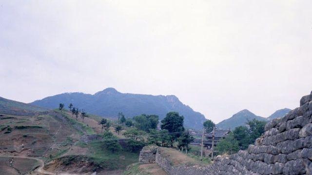 북한에 남아있다는 유목민족 방어용 성곽들