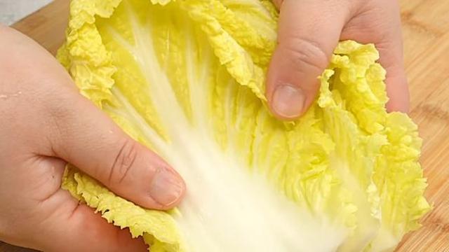 연말 음식은 '배추'를 준비하세요…손님들이 고기 안 찾습니다