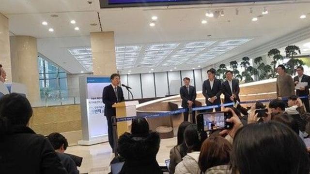 임종룡 우리금융 회장 연임…3년 더 그룹 이끈다