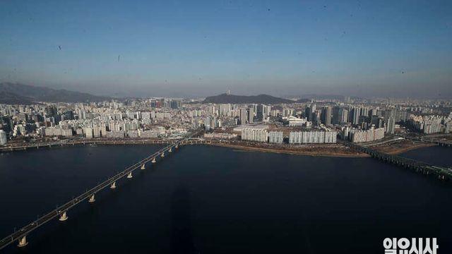 <오늘의 날씨> 전국 하늘 ‘쾌청’⋯동해안은 건조특보