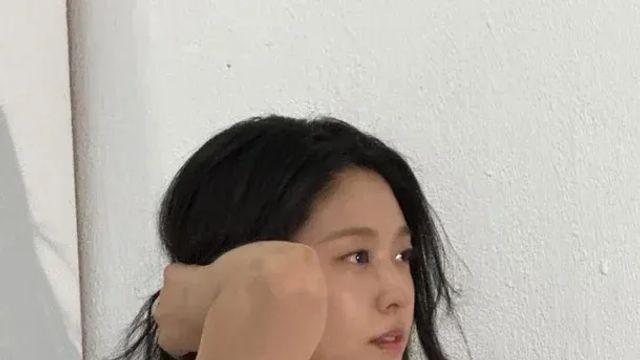 페미선언이후로 설현 근황.JPG