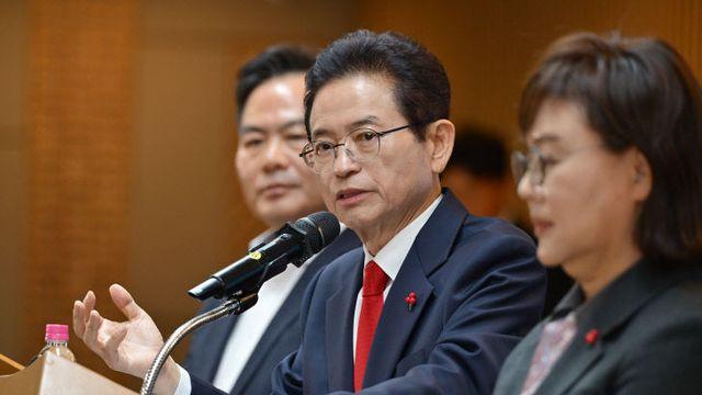 이철우 경북도지사, 경북도-대구시 공동 금융차입을 통한 신공항 조기 착공 공식 제안