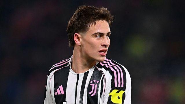 잘생겼는데 축구도 잘해? '05년생 튀르키예 특급' 두고 PL 빅클럽들 격돌... 리버풀 관심 속 아스널-첼시는 영입 문의