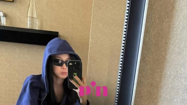 올겨울 필수템은? 한파를 견디는 퍼 부츠!