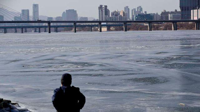 <오늘의 날씨> 전국 영하권 ‘세밑 한파’⋯서해안 눈·비
