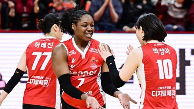 페퍼저축은행, GS 꺾고 9연패 탈출…OK저축은 한국전력 제압(종합)