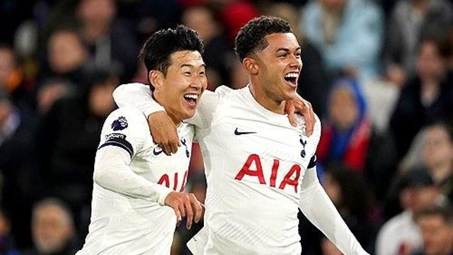 손흥민 축구화 신고 펑펑 울었는데 '숙청 대상'이라니…'유로파 우승 주역' 존슨, 토트넘서 OUT→680억에 팰리스행 임박