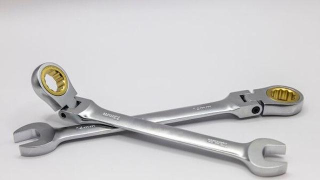 뱃속에 칫솔 7개·스패너 2개, 왜?…의료진 