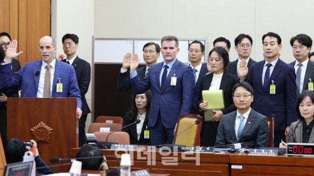 쿠팡, 불법 파견·온라인 사찰 의혹까지…고용부·개보위 “위법성 엄중 조사”