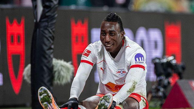 손흥민에 트로피 선사하고 떠난다...약 700억에 팰리스행 확정적→토트넘은 대체자 급구! 라이프치히 최고 유망주 관심