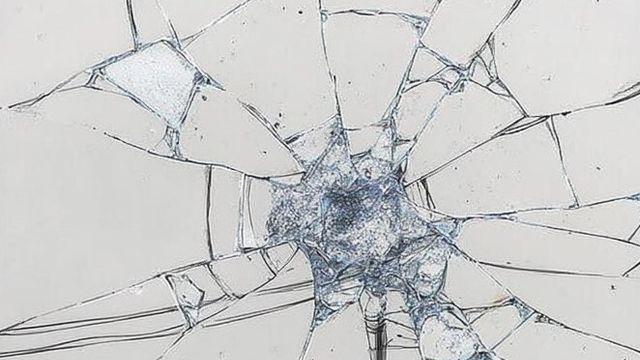 『狂令秘史: 명성왕후의 재림 ⑭』장님 무사와 앉은뱅이 주술사