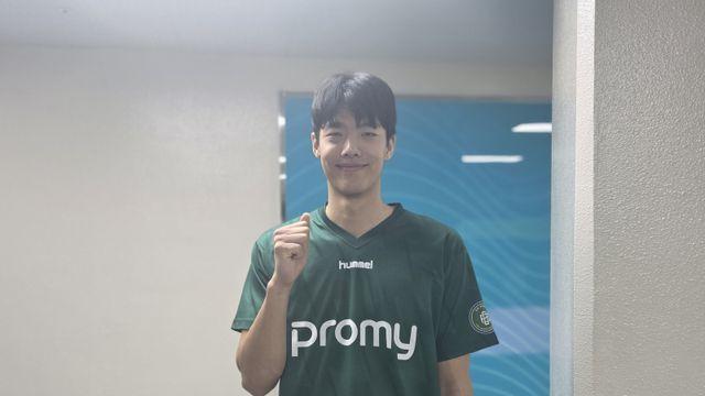 [IS 스타] 데뷔 2년 차 ‘달리는 빅맨’ DB 김보배가 돌아본 2025년