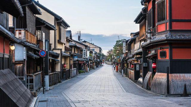 ‘보이지 않는 여행 세금’ 증가…올해 관광객 부담 늘어