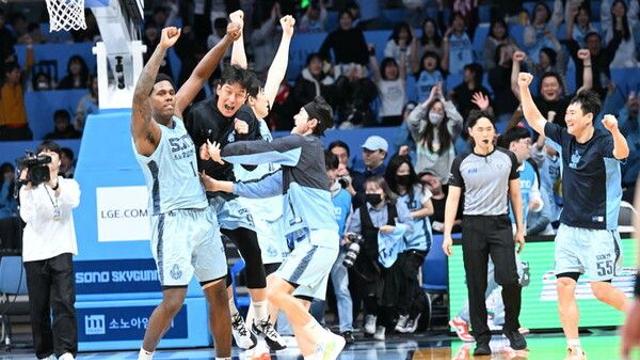 '20점차 뒤집기' 소노, 최하위 가스공사 꺾고 새해 첫 날 승리 신고