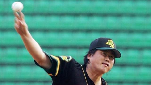 '현대왕조 일원' 전준호, 새해 첫날 향년 50세 별세…'RYU 4관왕' 저지했던 2006년 승률왕 출신