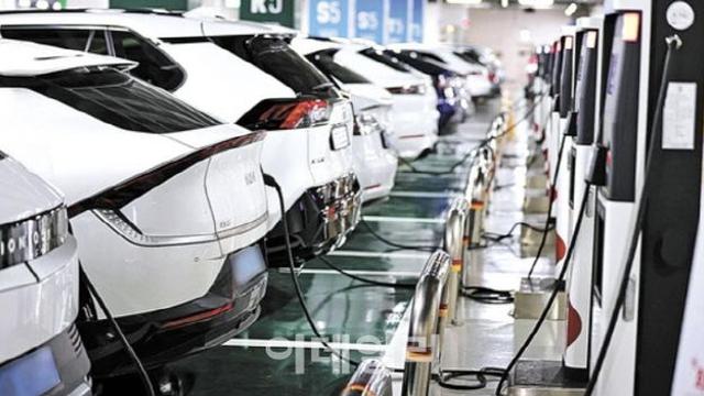 내연차 팔고 전기차 사면 보조금 100만원 더 준다…최대 680만원