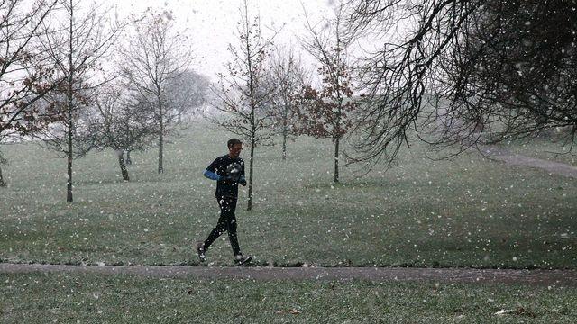 겨울철 러닝화에서 놓치면 안되는 쇼핑 팁