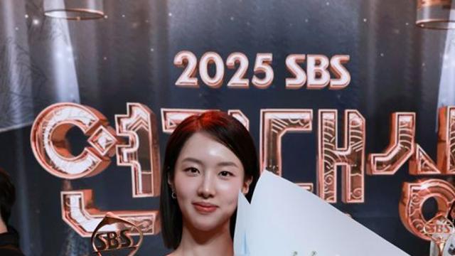 김은비, '우리영화'로 생애 첫 신인연기상 쾌거