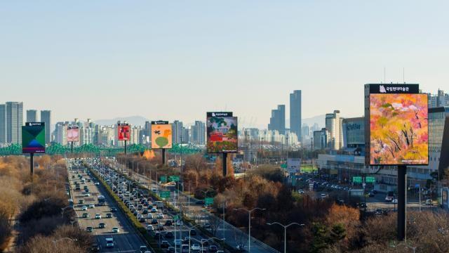 通勤路上遇见名画  首尔奥林匹克大路变身”户外美术馆”