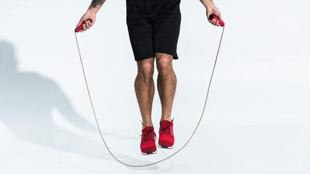 병역 회피 노리고 '매일 줄넘기 1000개'…징역형 집유