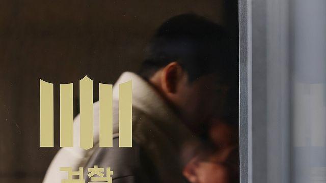 검찰 서해 항소기한 마지막날…’수사지휘권 행사해야’ 의견도