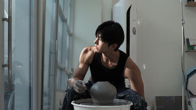 135만 팔로워를 가진 청년 도예가의 울림 있는 이야기