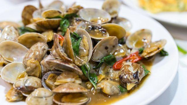 바지락에 '이것'을 넣고 보관해보세요…감칠맛 터지는 천연 조미료가 따로 없습니다