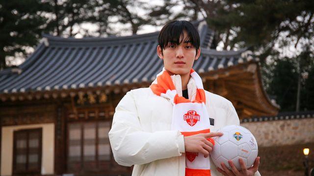 [오피셜] 이광연 잃은 강원FC, 수원 떠난 김정훈 영입...골키퍼 보강 완료