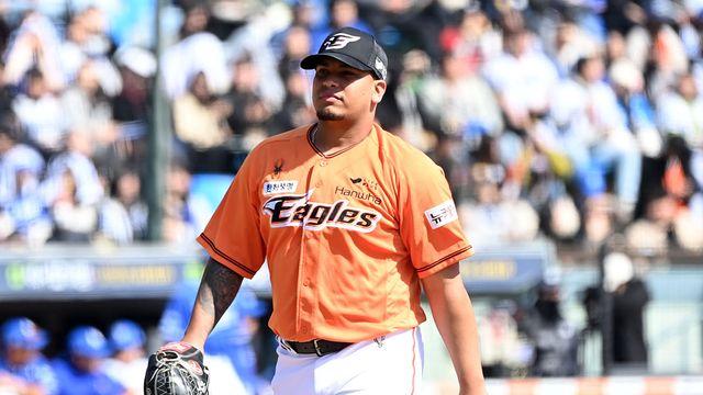 '前 한화' 산체스 날벼락!…베네수엘라 리그 PS 전격 중단+종료 위기→7일 등판 예정, 영영 못 던지나