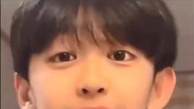 인싸에게 빼앗겨버린 아들자리. 잘생겨서 조회수 1700만회 중딩 ㄷㄷㄷ