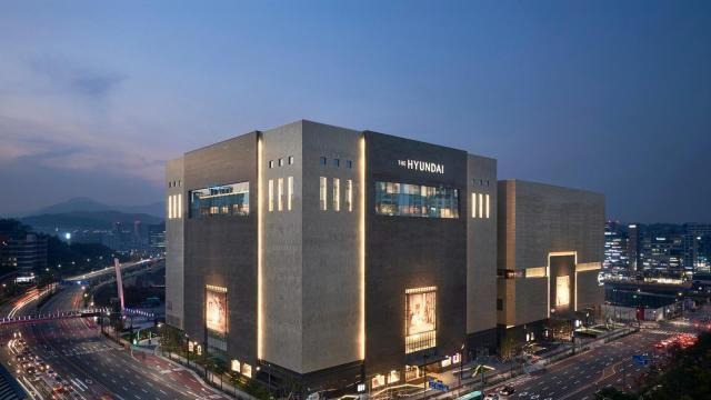 [단독] 현대百, 식품관 온라인몰 유료 멤버십 5년만에 종료…본업 경쟁력 강화